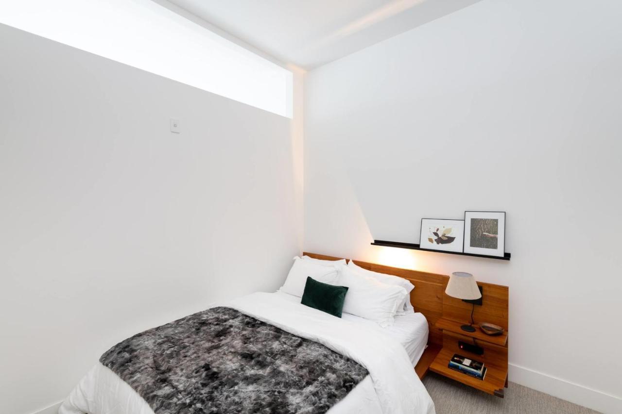Modern 1Br Apt With Skywalk To Fiserv, Rooftop, And Parking Milwaukee Kültér fotó
