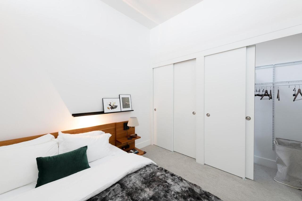 Modern 1Br Apt With Skywalk To Fiserv, Rooftop, And Parking Milwaukee Kültér fotó